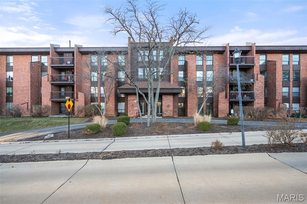 Coeur De Royale Condo Ph Iii - Residential