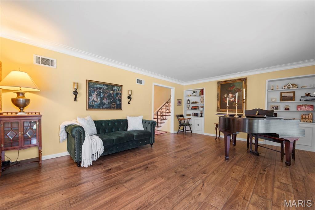Radcliff 2 - Residential