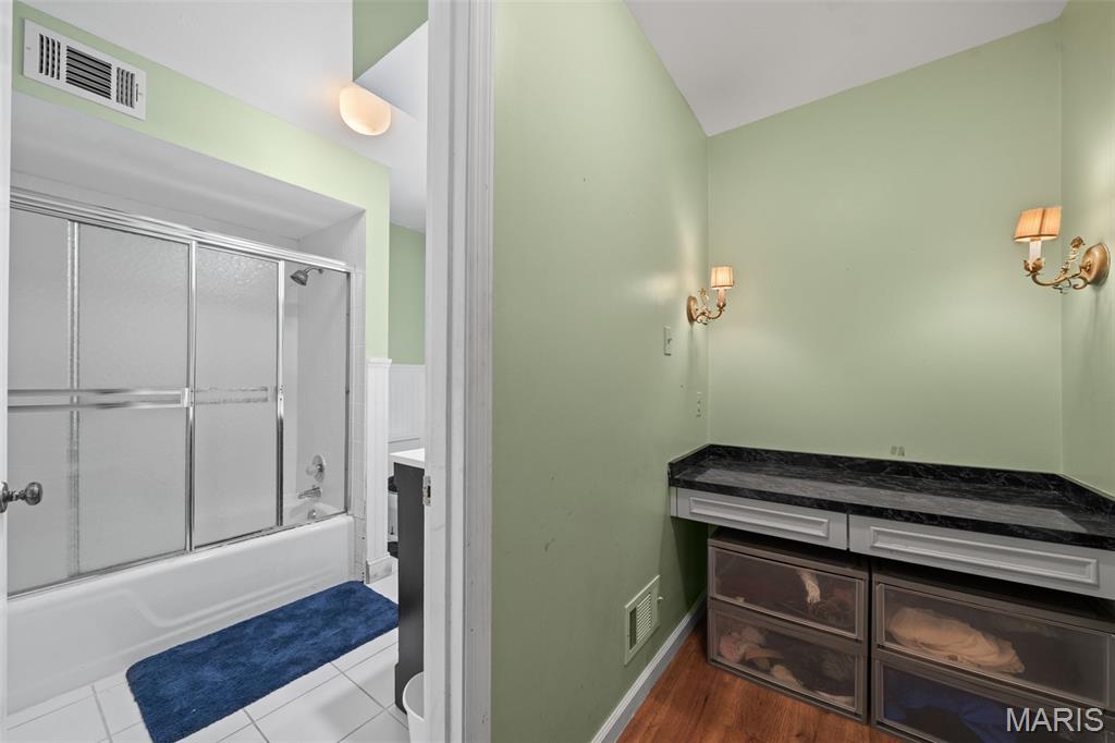 Radcliff 2 - Residential