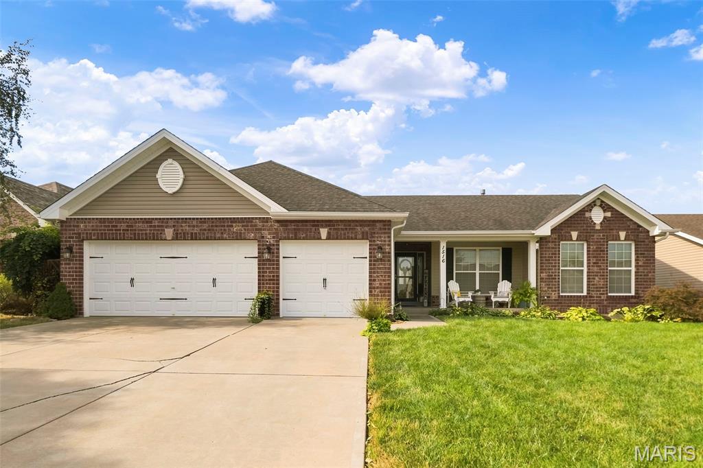 OPEN HOUSE SUNDAY SEPTEMBER 13th, 1:00pm- 3:00pm

Welcome home to this beautifully maintained ranch located in one of O’Fallon’s highly sought-after subdivisions! Offering an impressive combination of space, style, and functionality, this home features a 3-car garage, 4 bedrooms, 3 full bathrooms, and a beautifully finished walkout lower level perfect for entertaining or extended living.

Step inside to a spacious, light-filled living room featuring a vaulted ceiling and cozy gas fireplace, creating the perfect gathering space. The kitchen offers staggered height 42” cabinets, granite countertops, center island, stainless steel appliances, walk in pantry and plenty of room for everyday living and entertaining.

The main level features three bedrooms and two full bathrooms, including a spacious primary suite with a beautiful coffered ceiling, walk-in closet, and private en suite complete with an adult-height double vanity. A large main-level laundry room adds even more convenience.

The beautifully finished walkout lower level takes this home to another level! With an additional living room, kitchenette, fourth bedroom, and full bathroom, there’s plenty of space for guests, entertaining, a private home office, or multi-generational living.

Outside, enjoy the composite deck overlooking the backyard, then head down to the lower-level patio where a built-in fire pit creates the perfect spot for relaxing evenings and entertaining friends and family.

With its spacious ranch floor plan, 3-car garage, finished walkout basement, outdoor entertaining spaces, and desirable O’Fallon location, this is the kind of home that checks all the boxes!