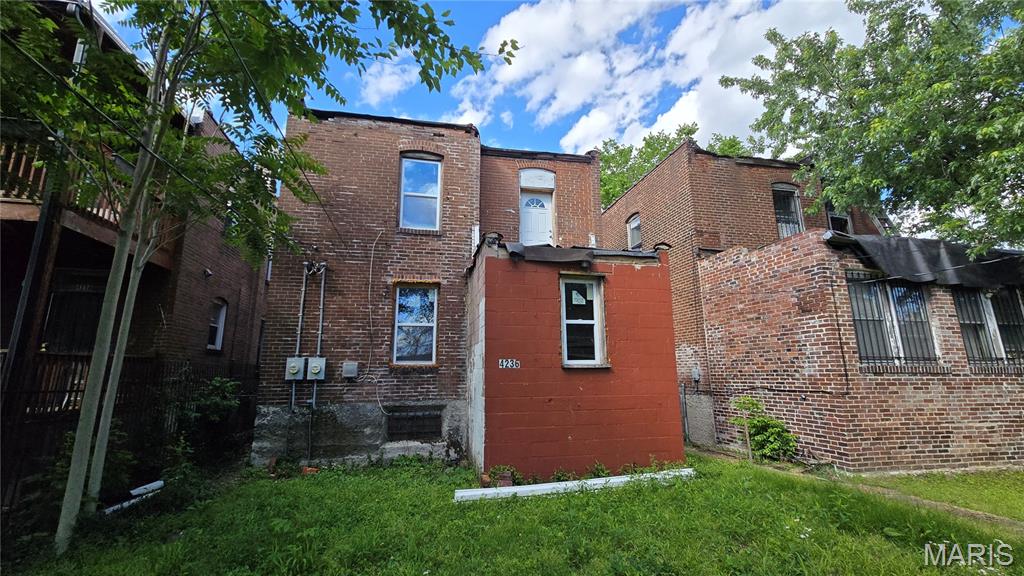 Elleard Place - Residential Income