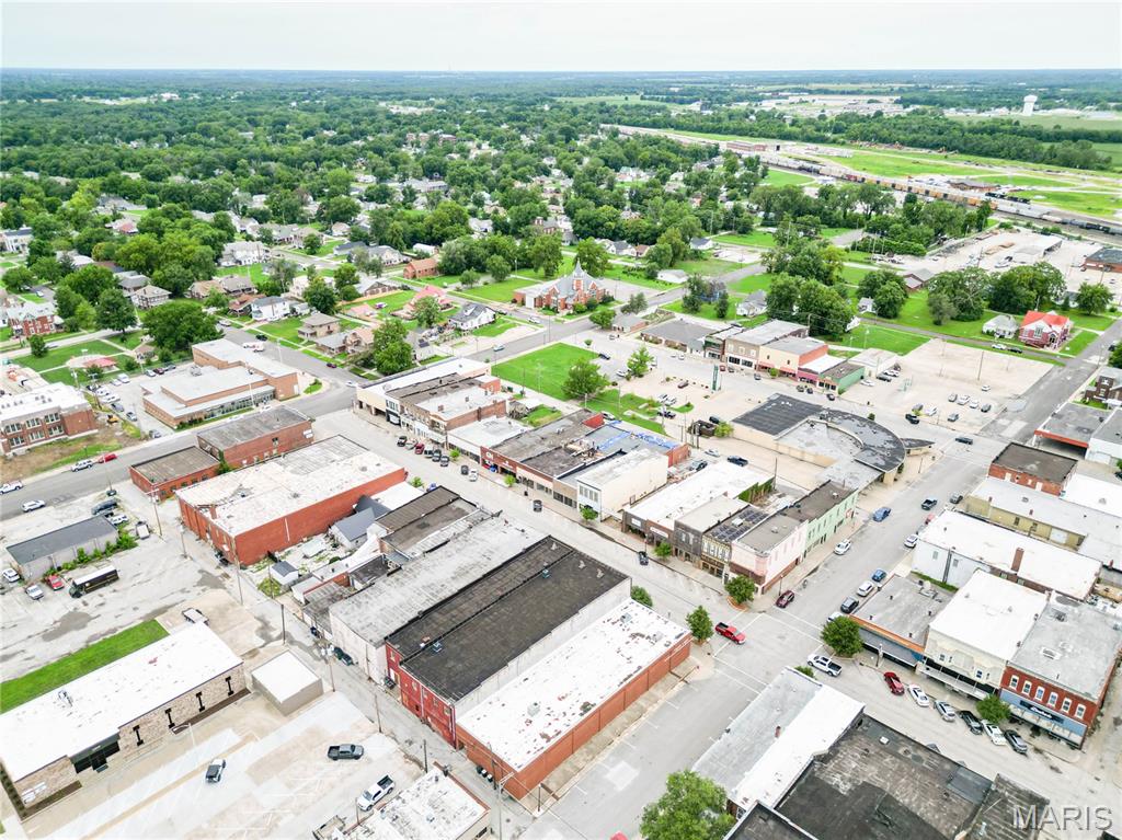 Moberly - Commercial Sale