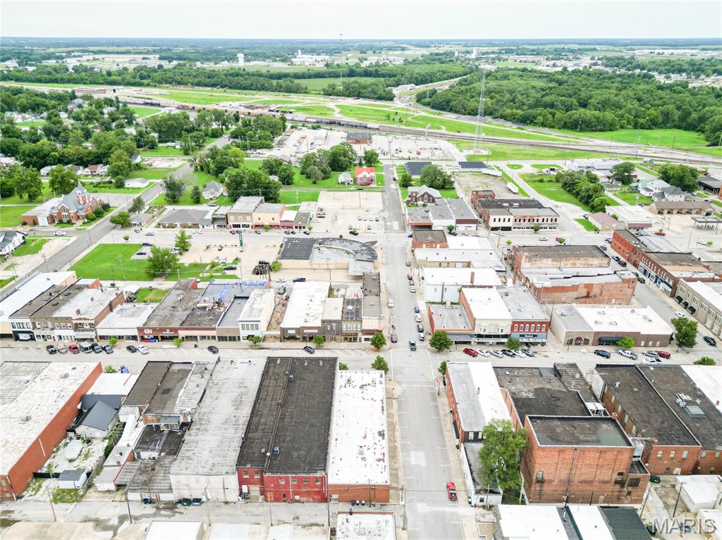 Moberly - Commercial Sale