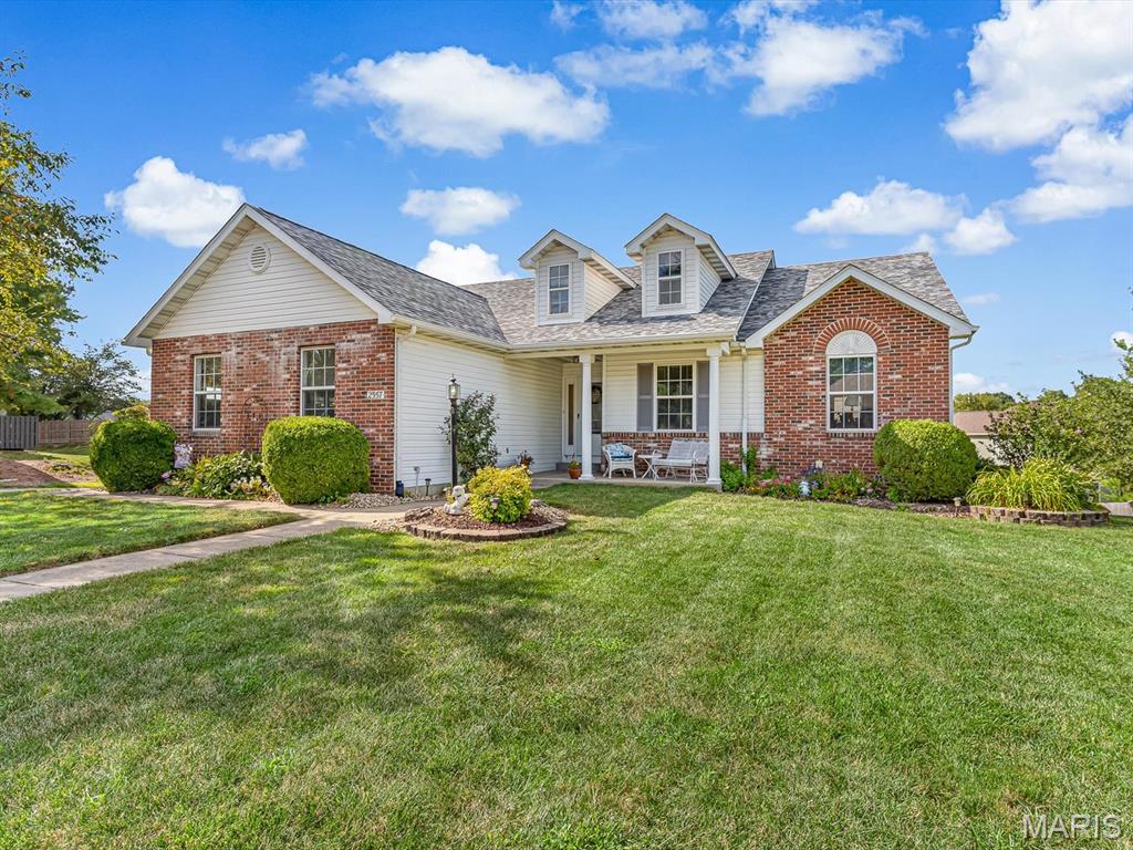Country Club Manors - Residential