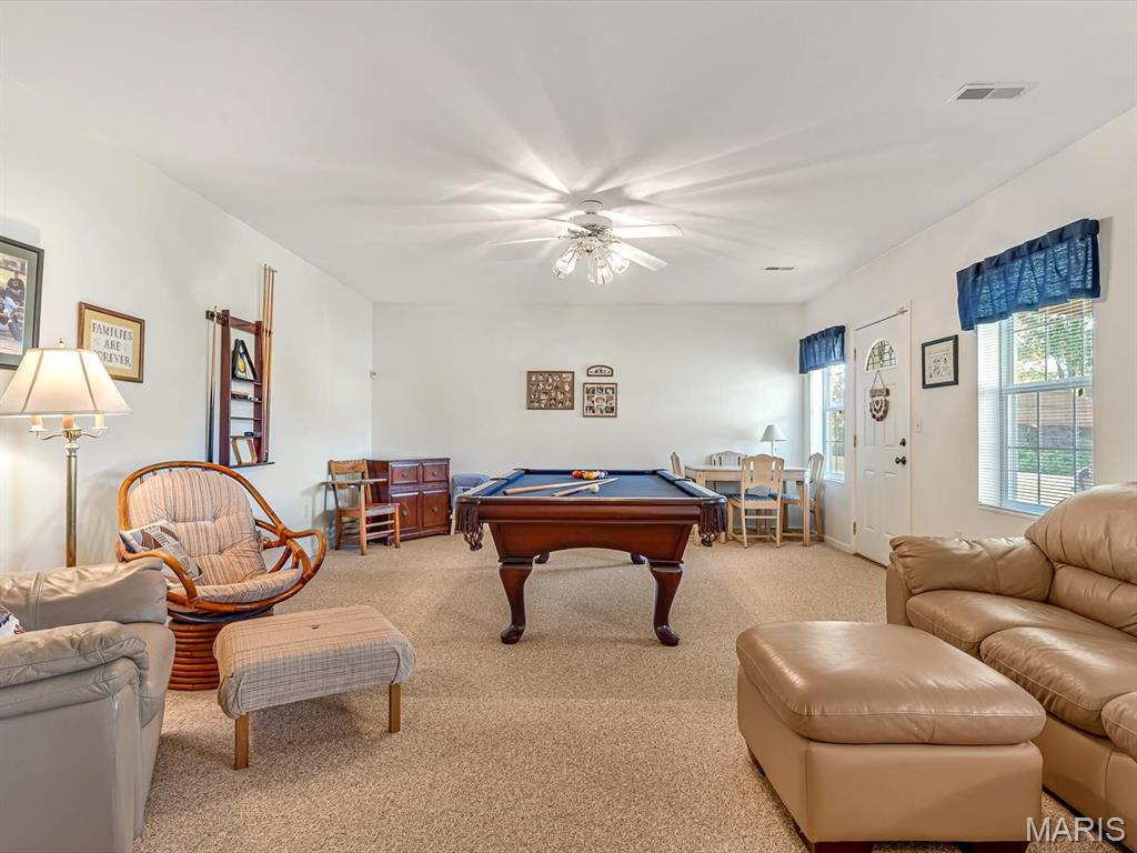 Country Club Manors - Residential