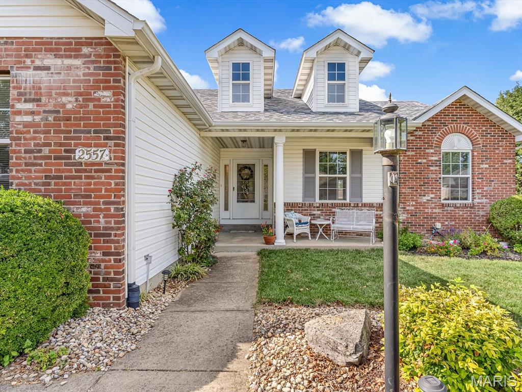 Country Club Manors - Residential