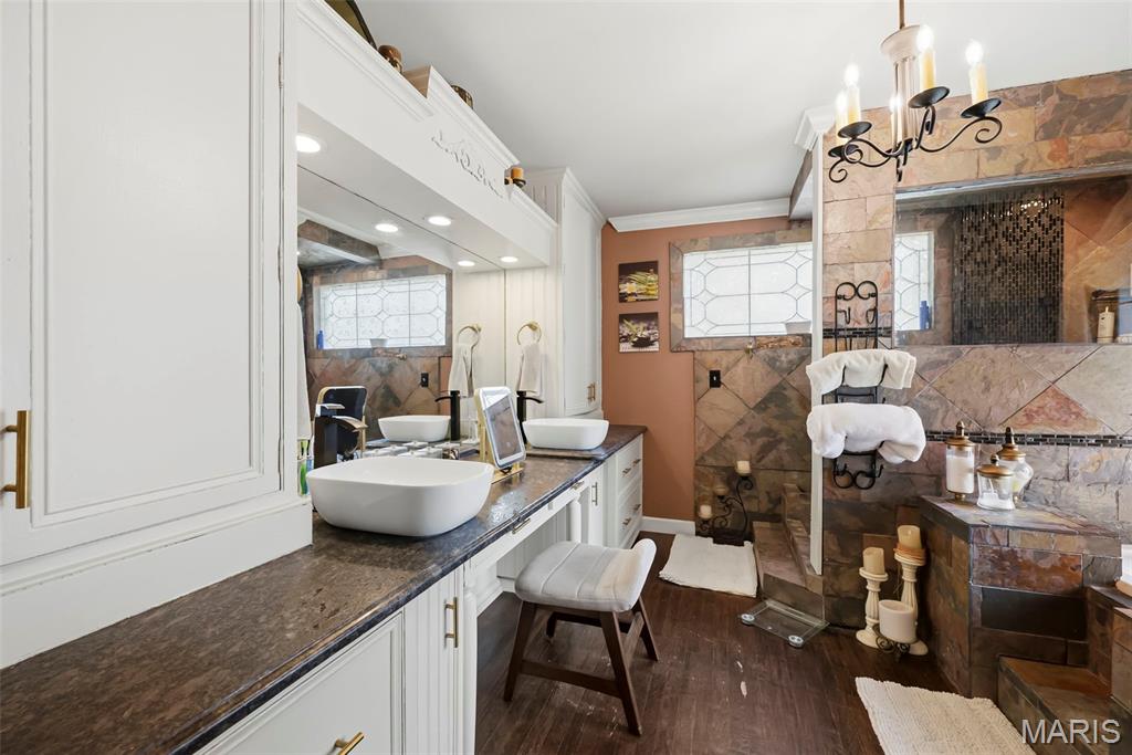 Granada Hills - Residential
