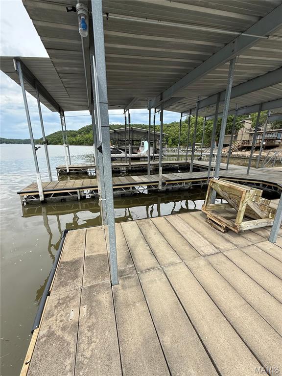 Aarons Point - Residential