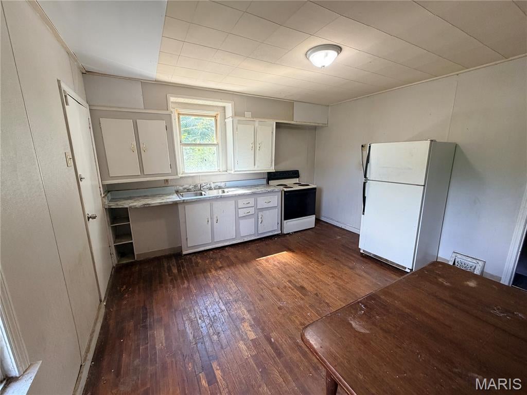 Riverview Gardens - Residential