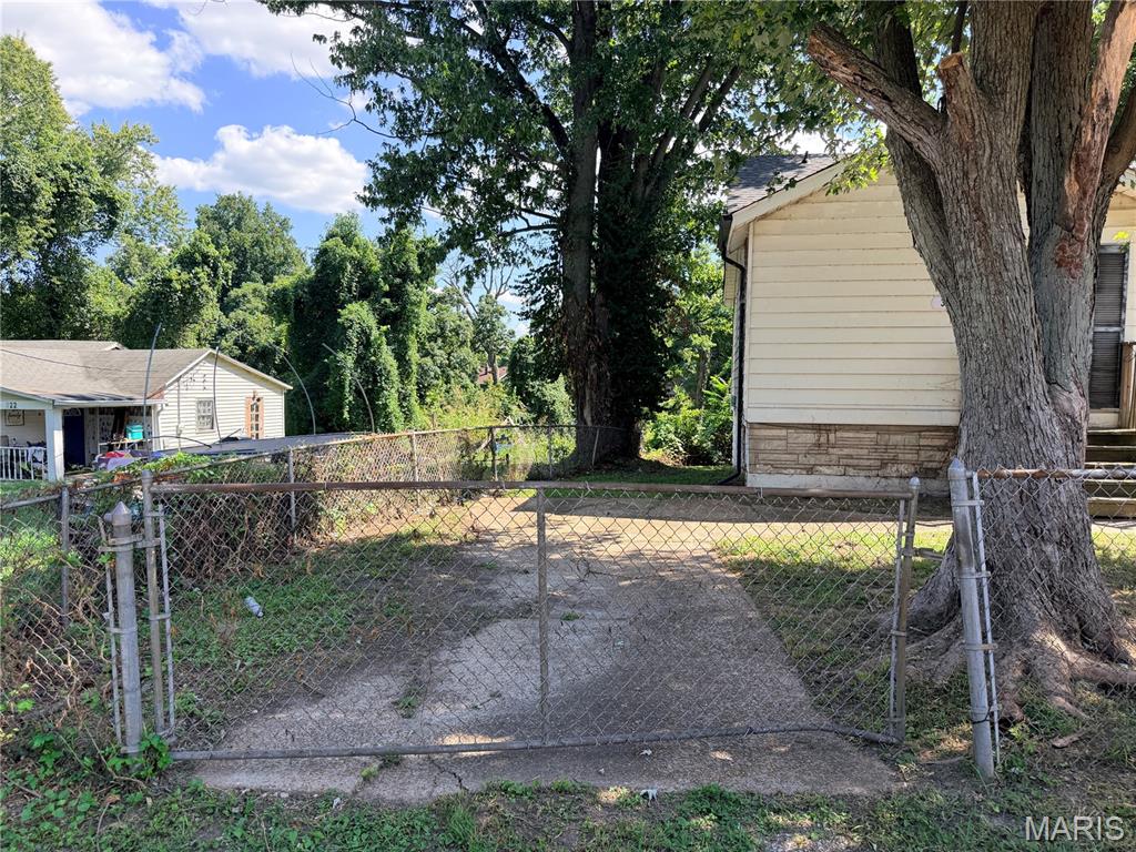 Riverview Gardens - Residential