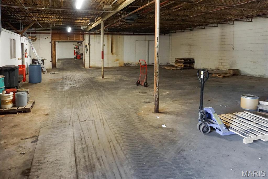 Krulik Sub - Commercial Sale