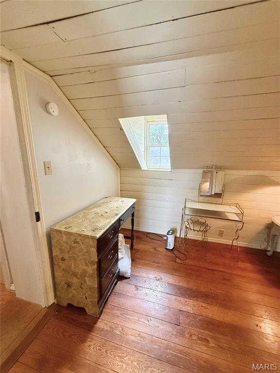 NOT IN A SUBDIVISION - Residential Lease
