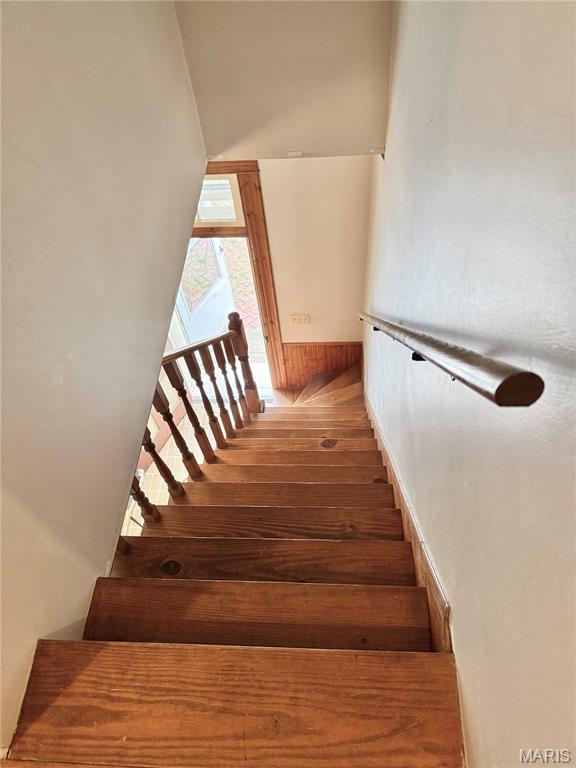 NOT IN A SUBDIVISION - Residential Lease