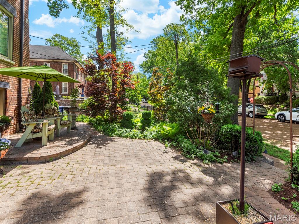Norwood Condominium Association - Residential