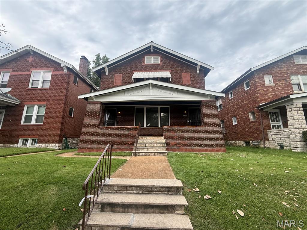 What a great opportunity to expand your portfolio! Each unit has 2 bedrooms, making this a wonderful investment property to live in! There's plenty of space, so this will be a great money maker! Kitchens have new cabinets & floors. Don't miss out, Schedule a Showing today!