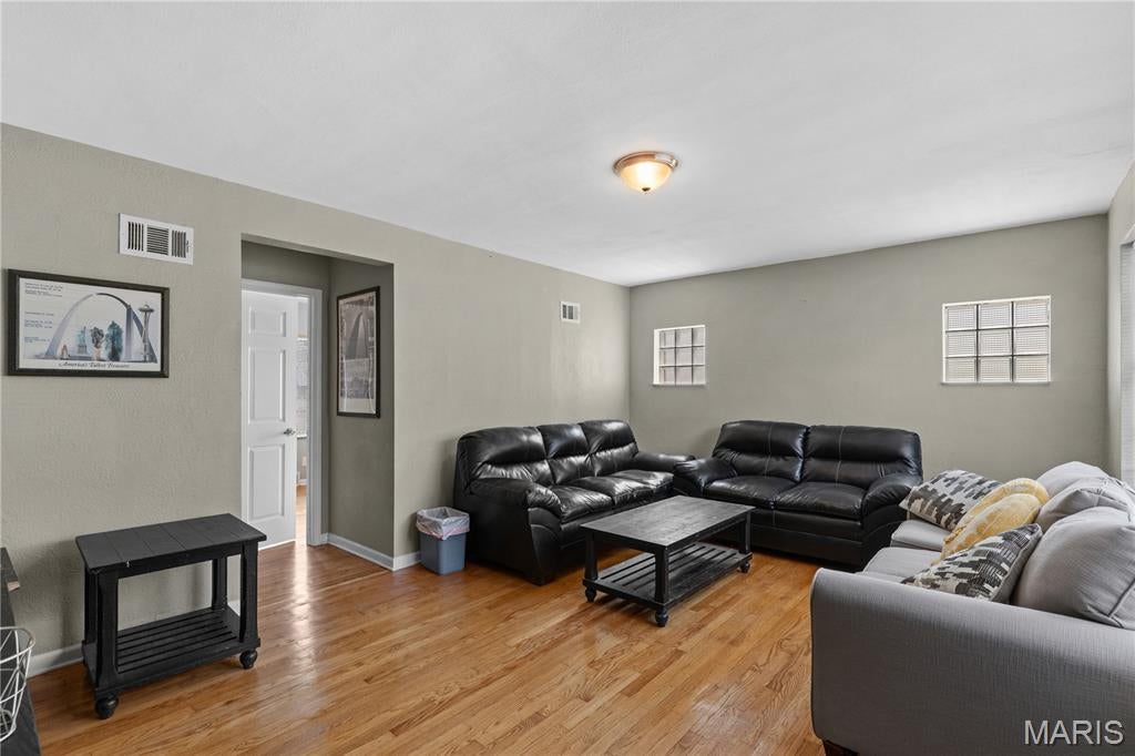 Morris Acres - Commercial Lease