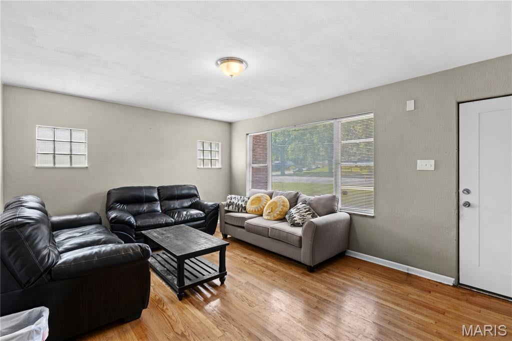 Morris Acres - Commercial Lease