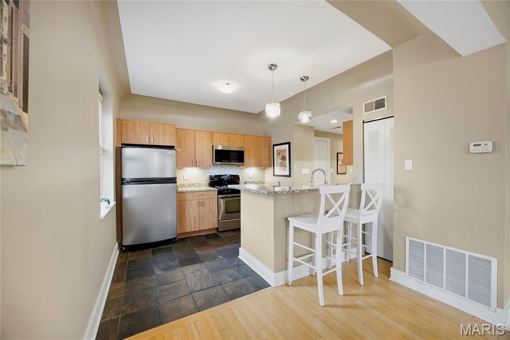 The Loop Condo - Residential