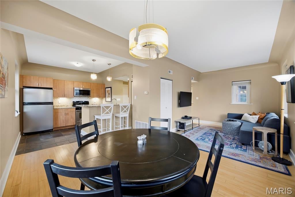 The Loop Condo - Residential