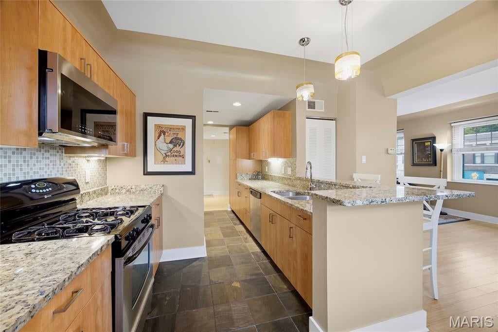 The Loop Condo - Residential
