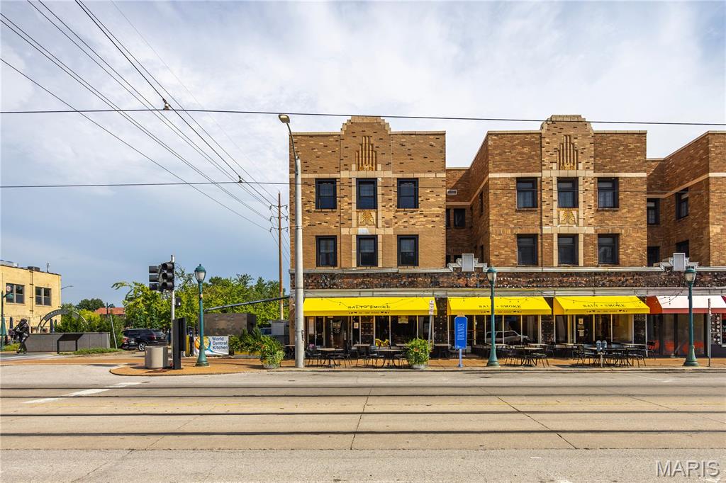 The Loop Condo - Residential