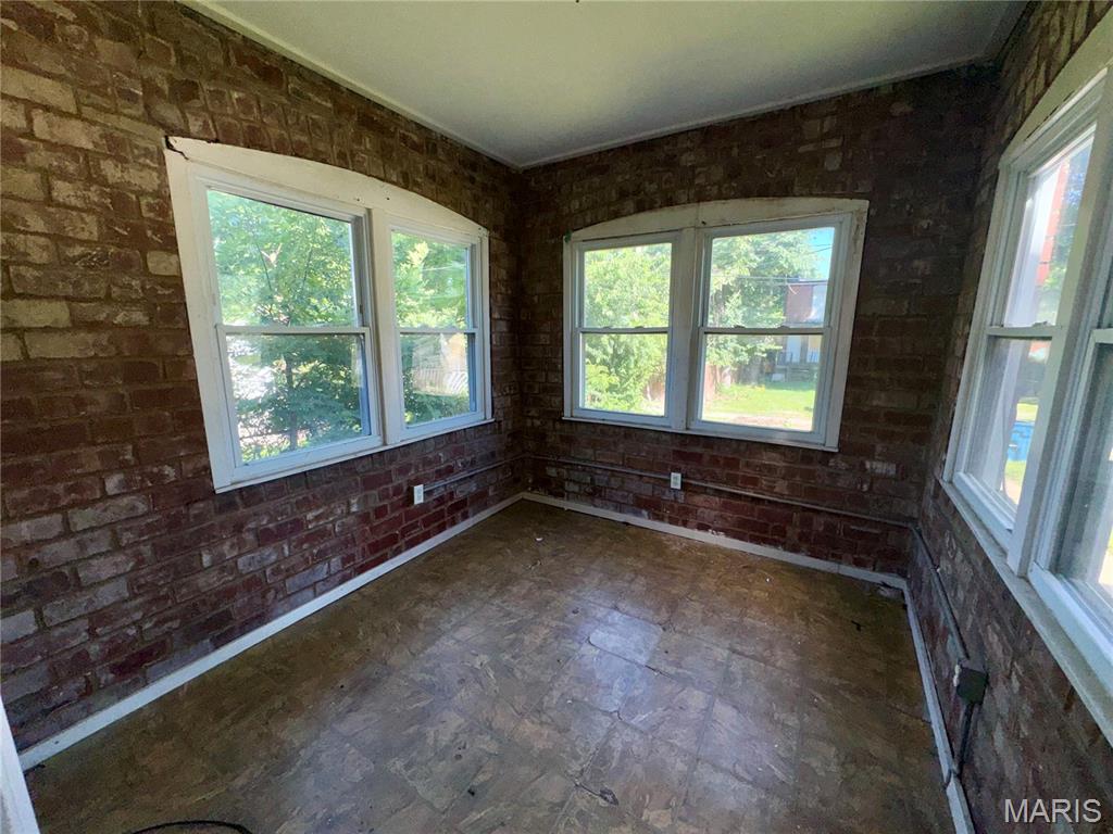 Hills Parkview Sub - Residential Lease