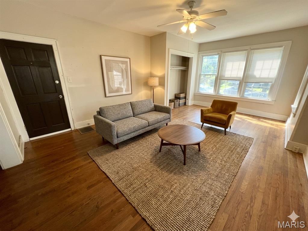 Hills Parkview Sub - Residential Lease