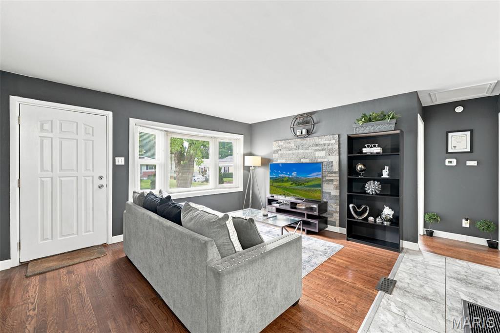 San Fernando Hills 2 - Residential