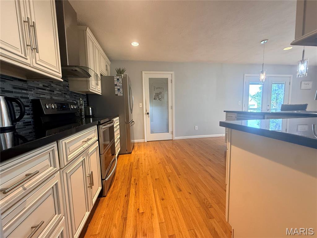 Currys Add - Residential