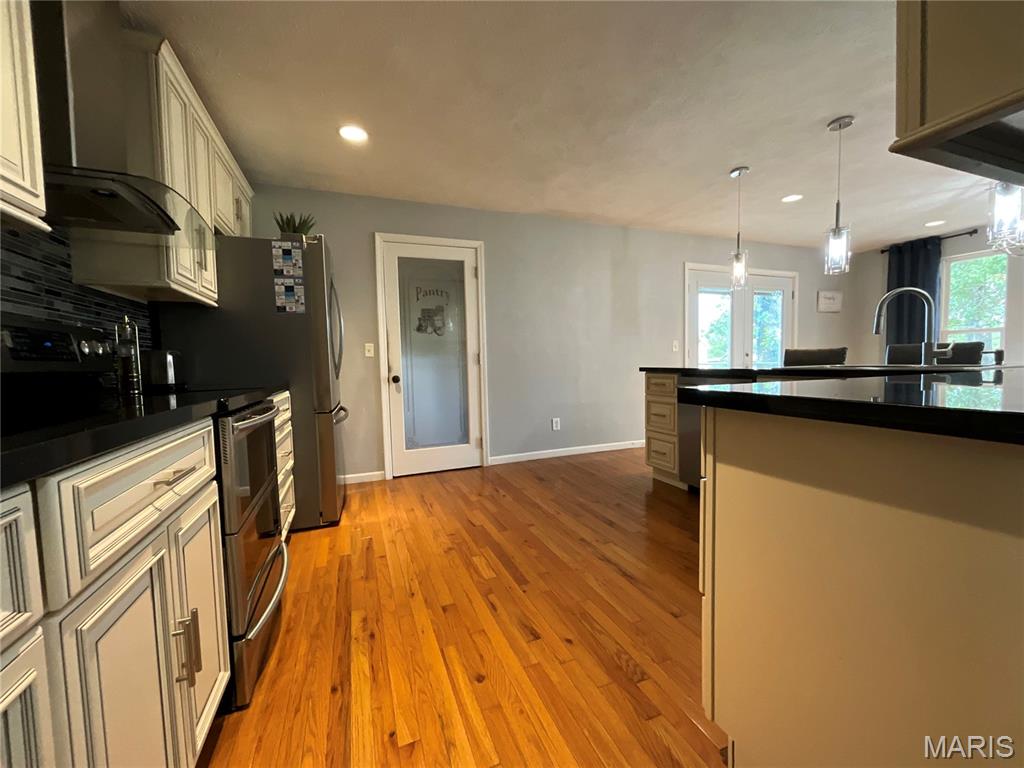 Currys Add - Residential