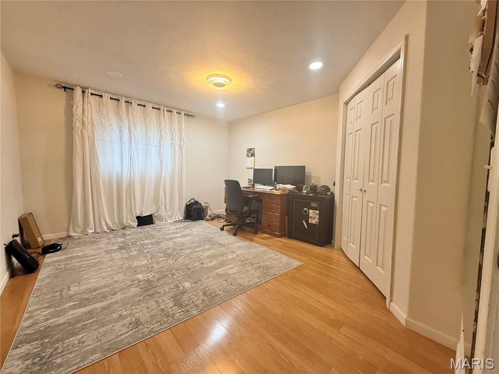 Currys Add - Residential