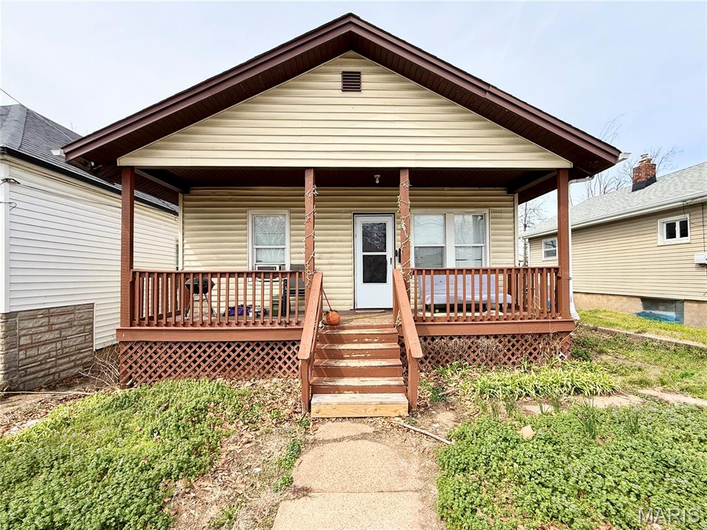 West Walnut Manor - Residential