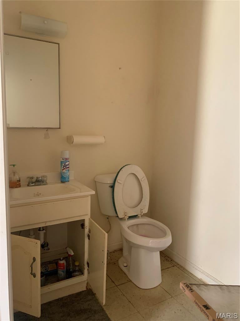 n/a - Commercial Sale