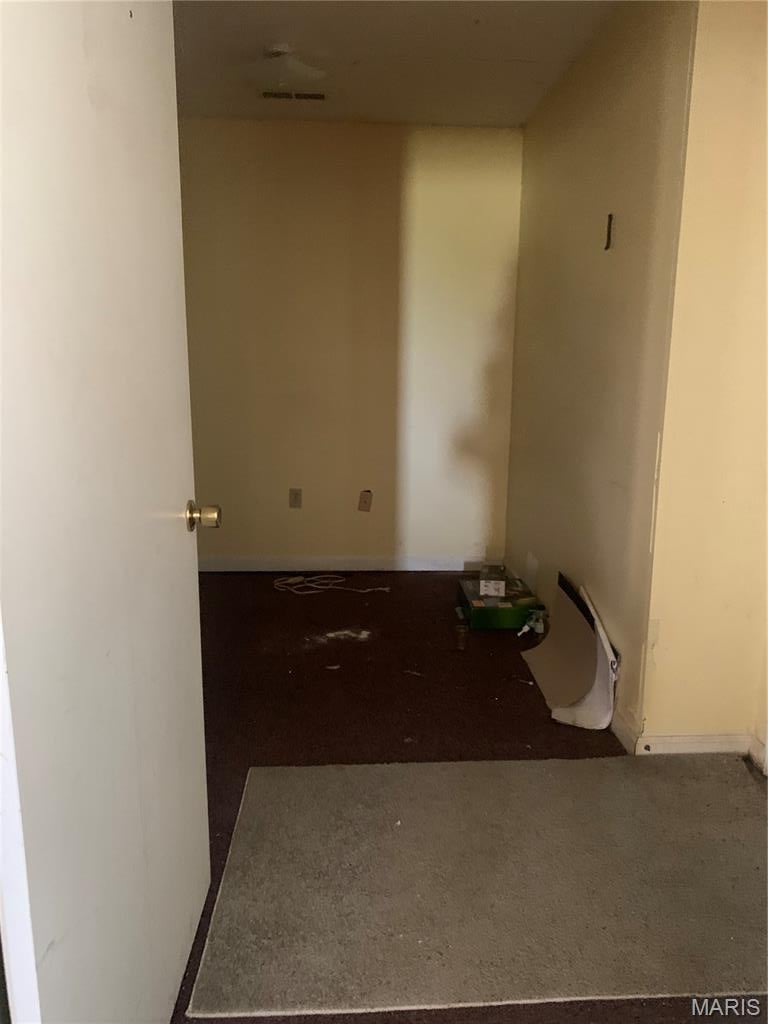 n/a - Commercial Sale