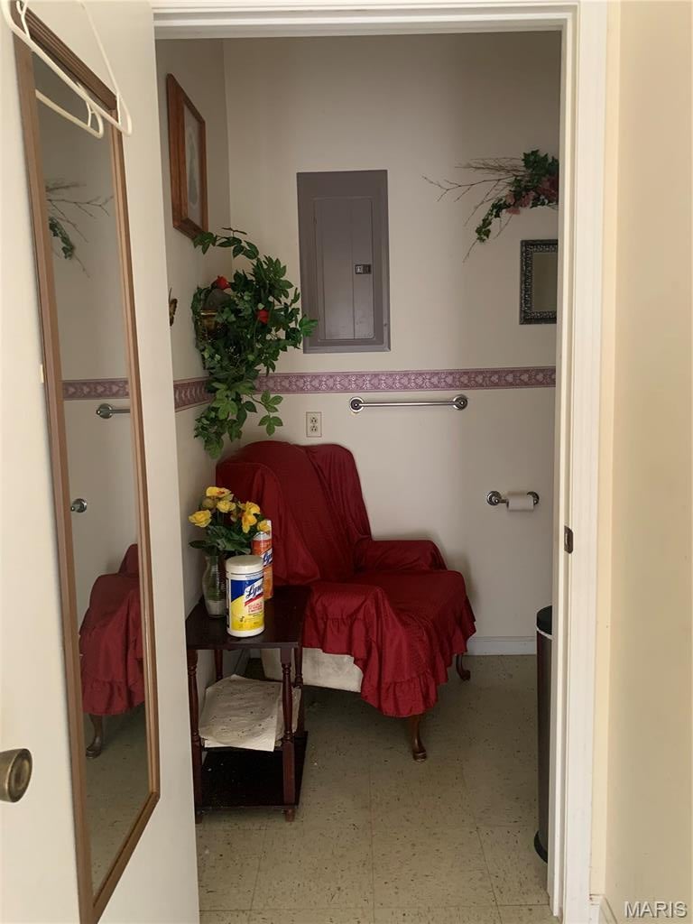 n/a - Commercial Sale