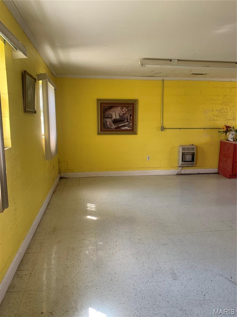 n/a - Commercial Sale