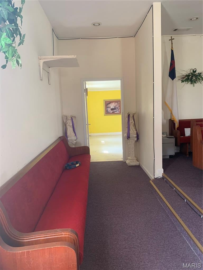 n/a - Commercial Sale
