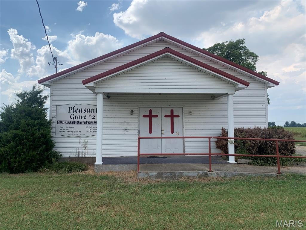 n/a - Commercial Sale