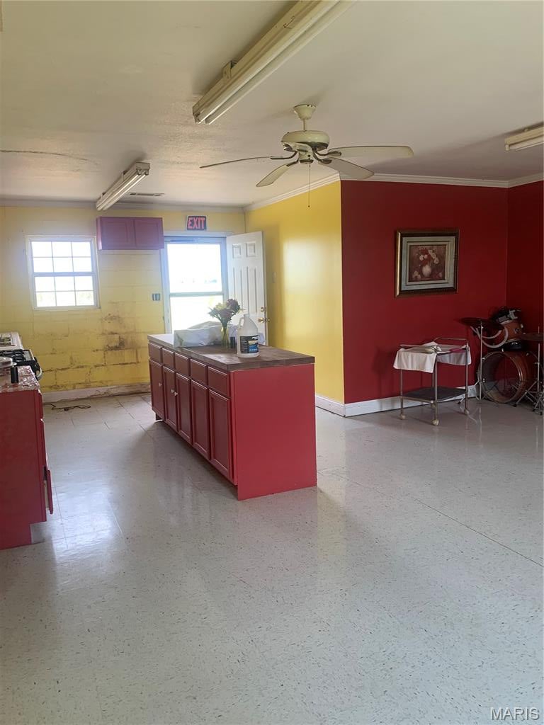 n/a - Commercial Sale