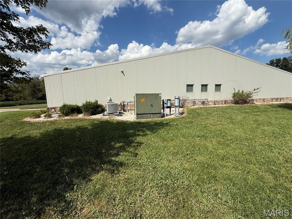 NA - Commercial Sale