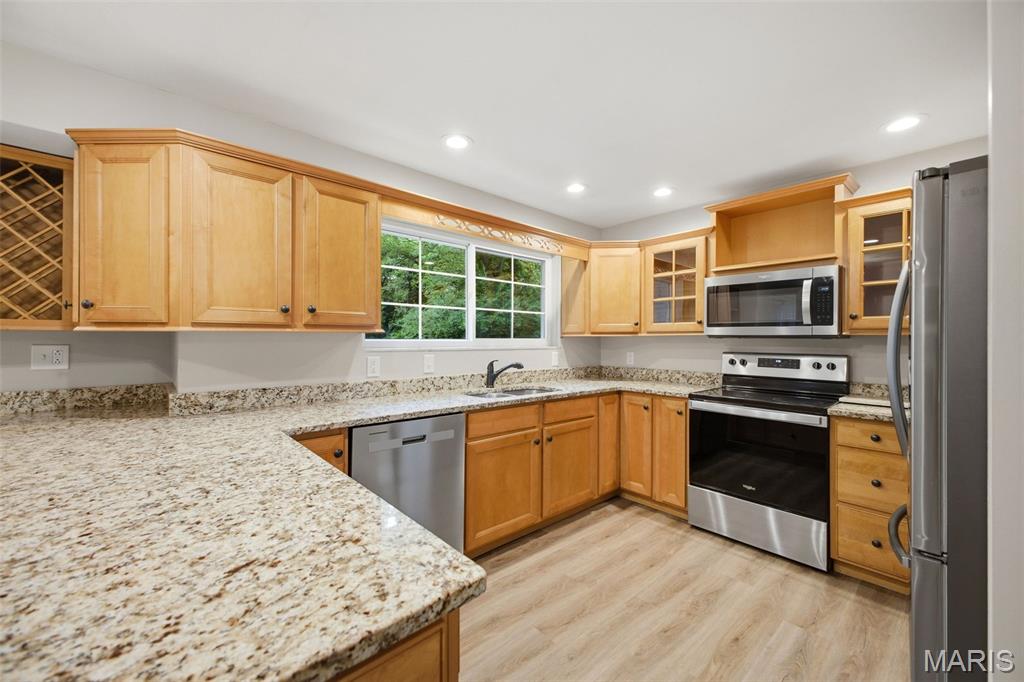 Chenot Place 6th Add - Residential