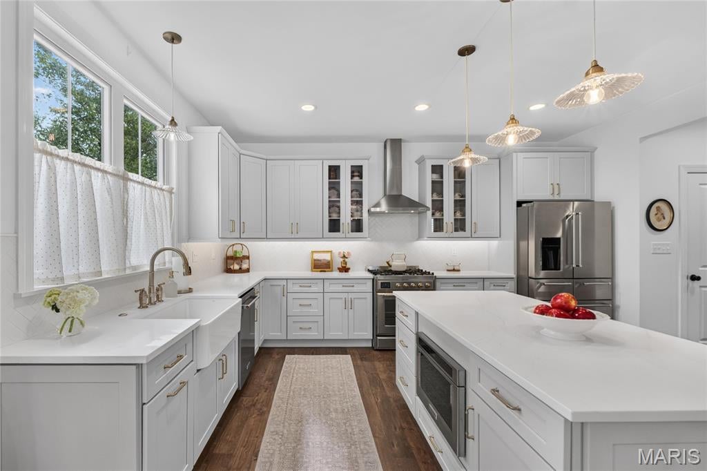 Girard Place - Residential