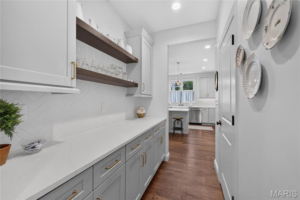 Girard Place - Residential