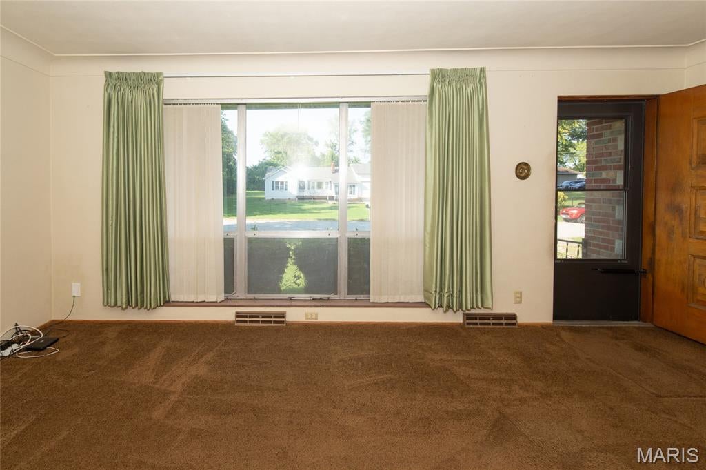 Meadowbrook Village - Residential