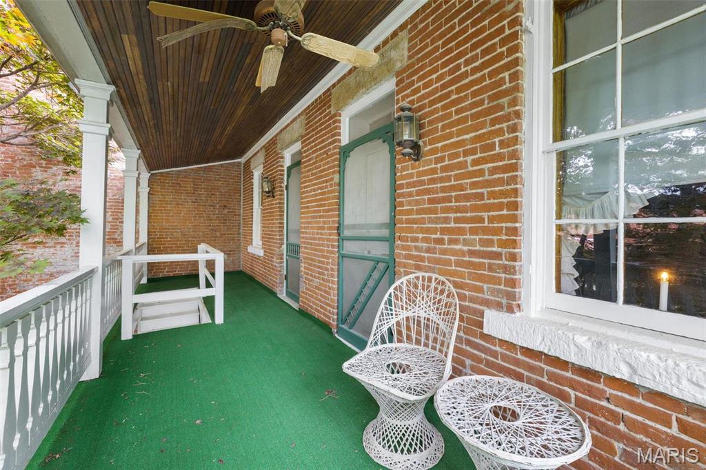 Downtown - Commercial Sale