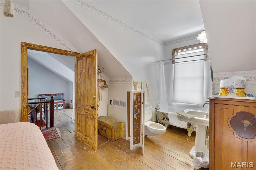 Downtown - Commercial Sale
