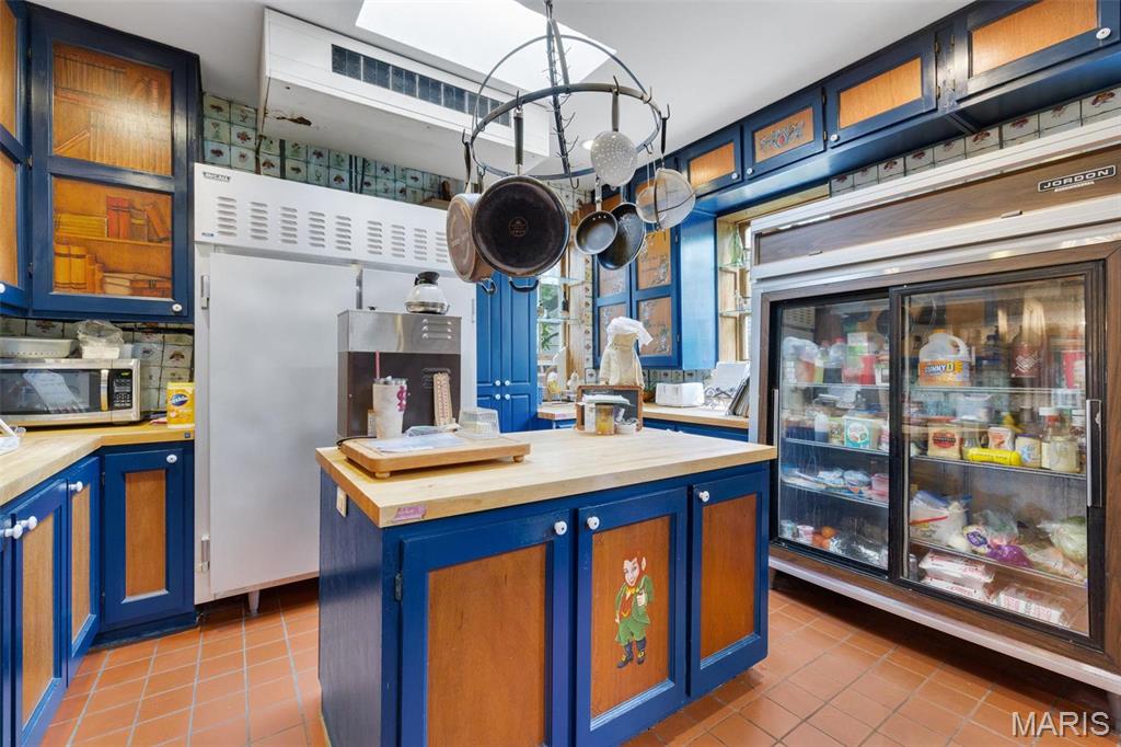 Downtown - Commercial Sale