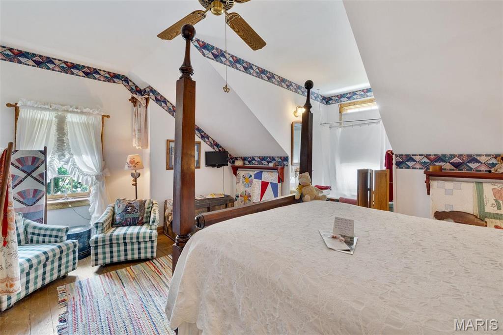 Downtown - Commercial Sale