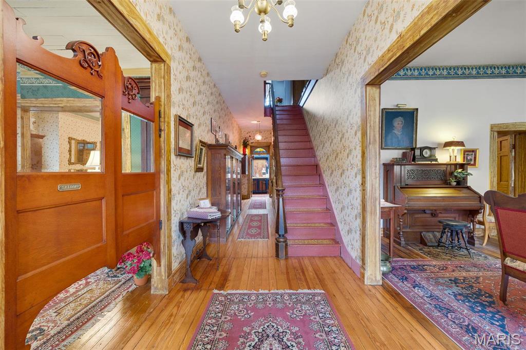 Downtown - Commercial Sale