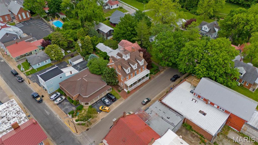 Downtown - Commercial Sale